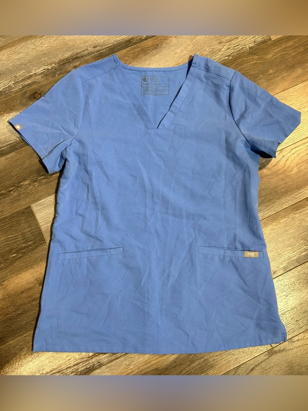 FIGS Casma Top Size Small